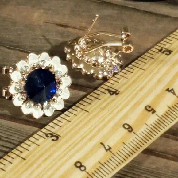 Lady Di Style Sapphire Blue Austrian Rivoli Crystal Earrings - Picture 12 of 12